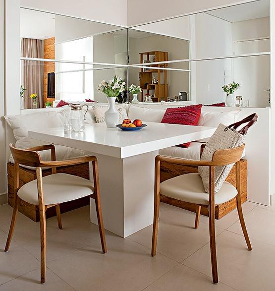 decoracao de interiores mogi das cruzes:na sala de jantar o sofá em l faz as vezes de cadeiras com muito mais decoracao de interiores mogi das cruzes:na sala de jantar o sofá em l faz as vezes de cadeiras com muito mais