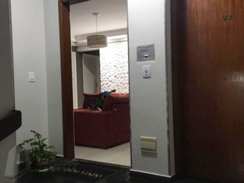 entrada apartamento Jardim Camila