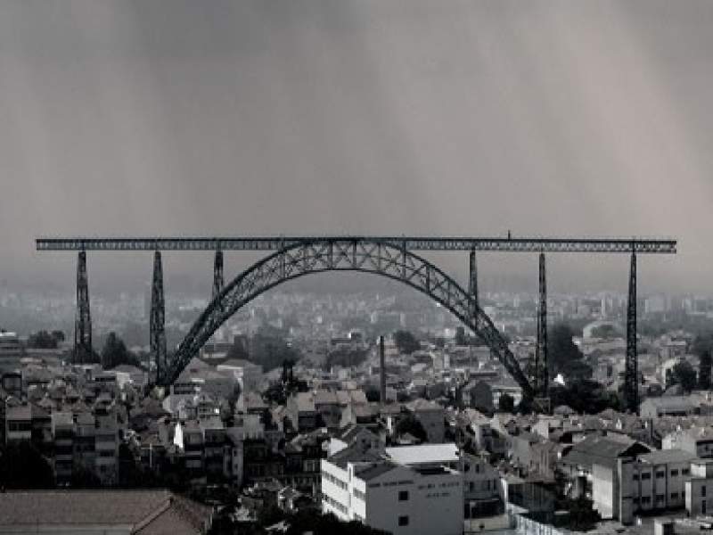 urbanimo uma ponte para ligar nada a lugar algum