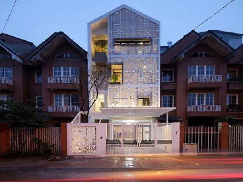 arquitetura casa com fachada decorada com cobogs se destaca na paisagem urbana - parte 2