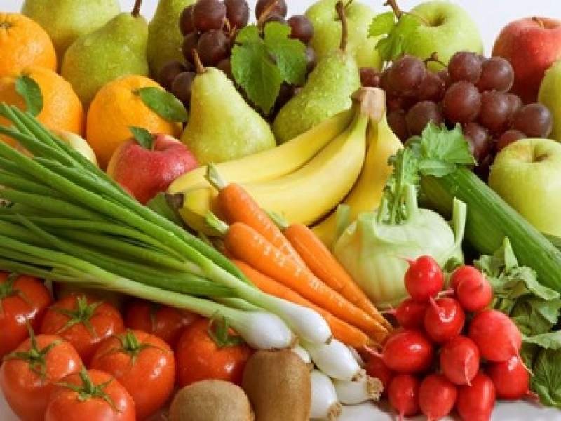 sade comer frutas e legumes diariamente deixa as pessoas mais felizes