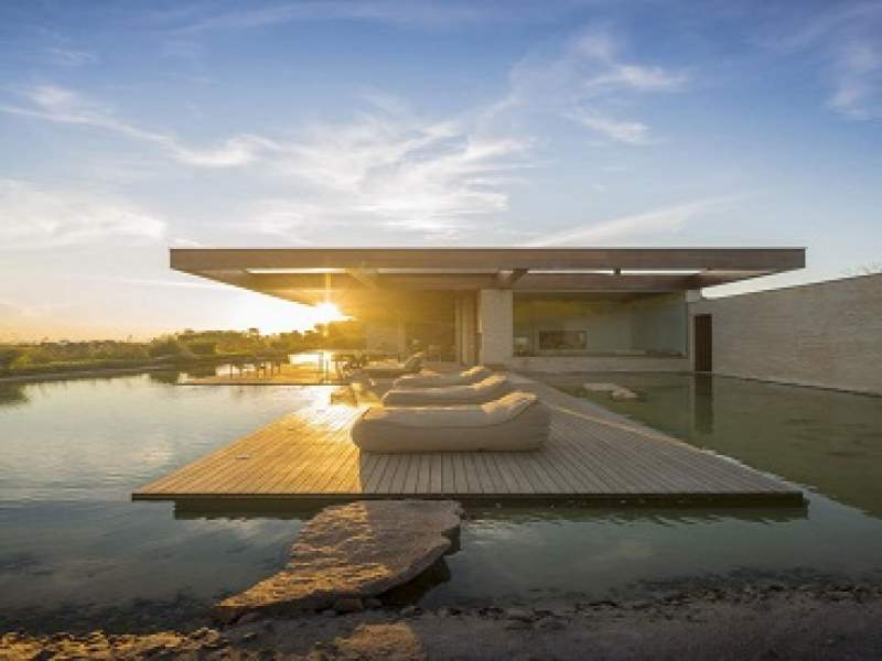 arquitetura incrvel casa de veraneio com lago